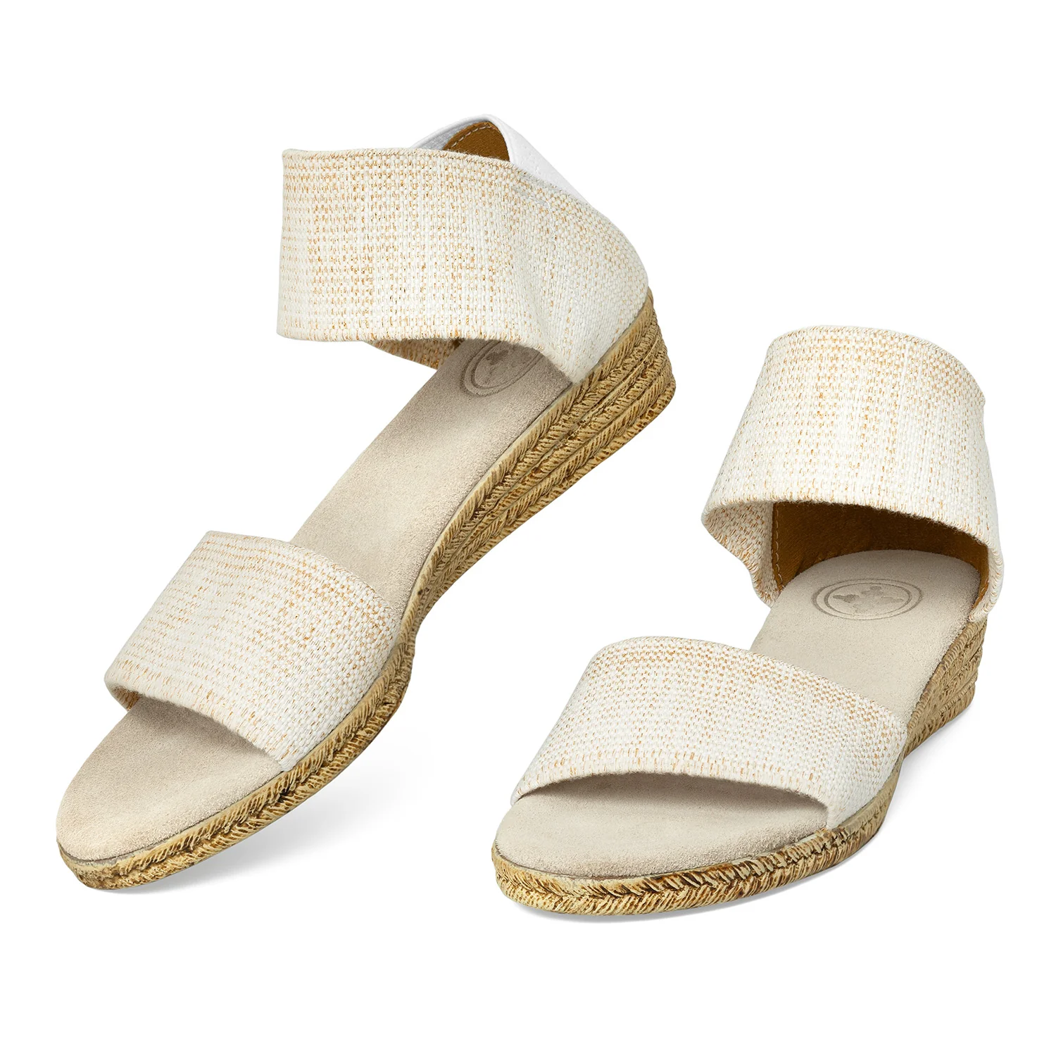 Janie Core - Image 15